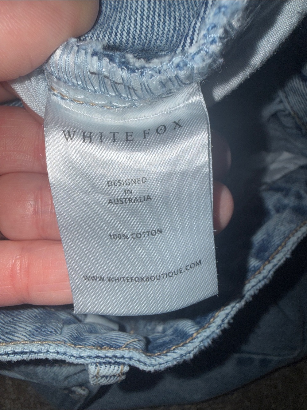White Fox Boutique Washed Blue High-Rise Straight Jeans - Large - Picture 9 of 9
